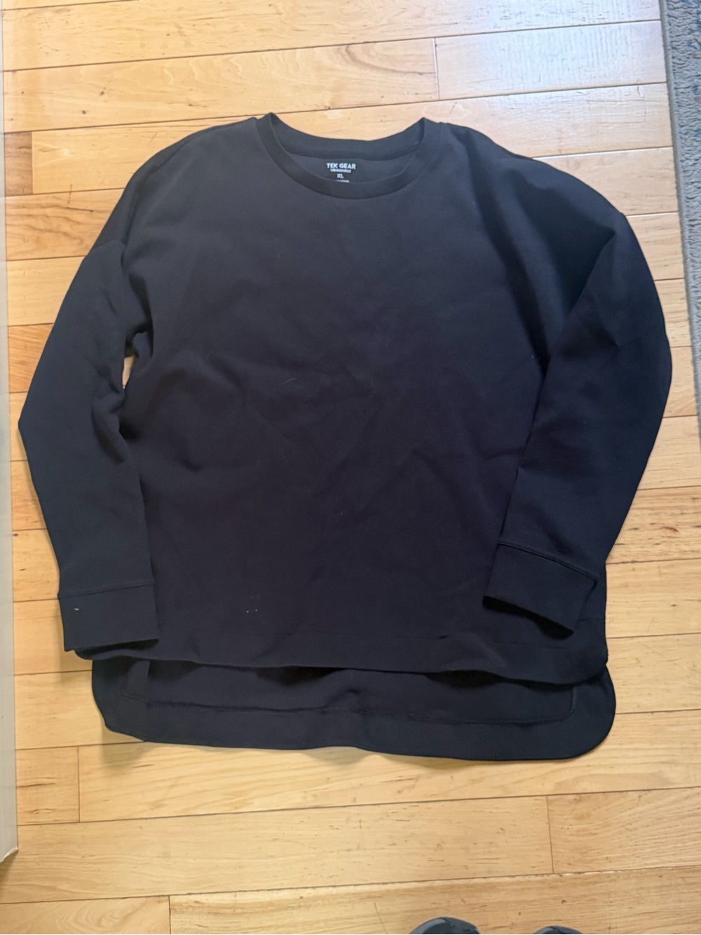 Tek Gear Ultra comfort Women’s Crew Neck Sweatshirt Black Size XL